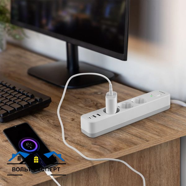 Мережевий подовжувач VIDEX ONCORD з/з 3п 3м (3x1.5мм) 2.4А 2USB+USB-C з кнопкою білий VF-PD33G2U1C-W фото